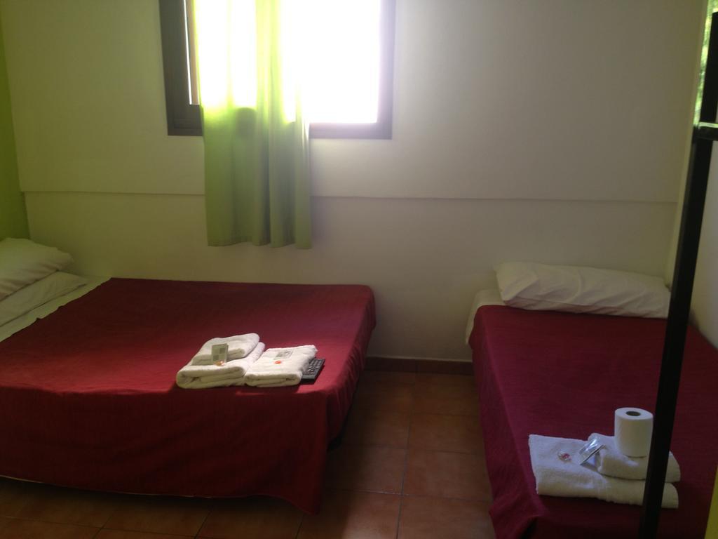 Albergue Juvenil New Age Hostel Palma de Mallorca Rum bild